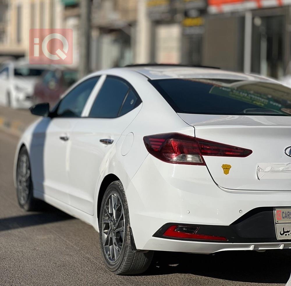 هيونداي النترا